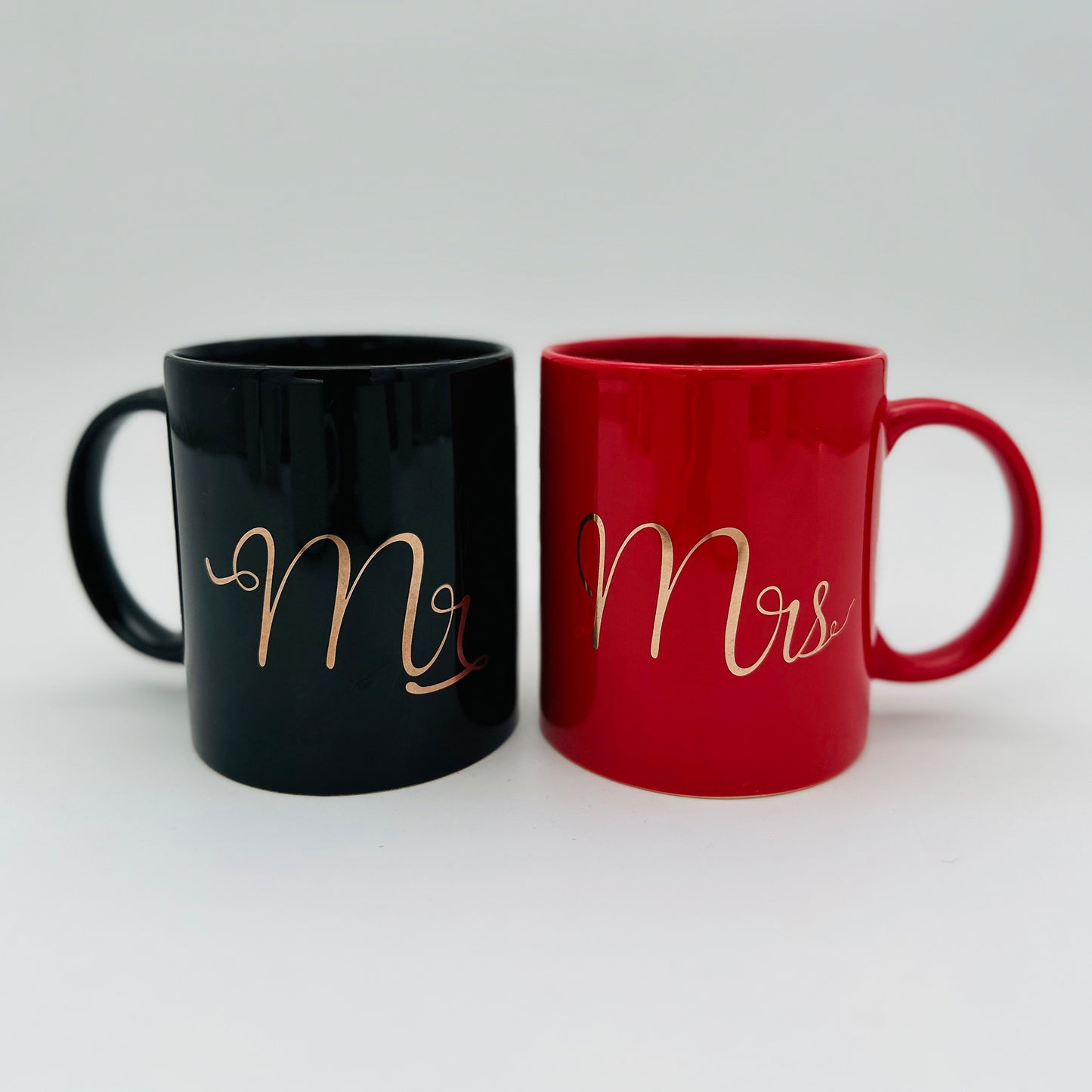 Mr. & Mrs. 11 OZ Mug Set - Black and Red